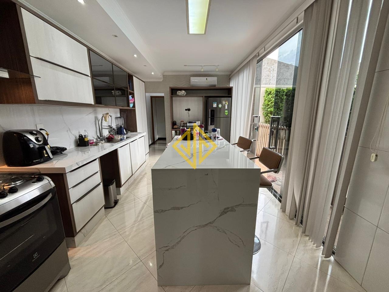 Casa à venda no Jardim Paraná: 