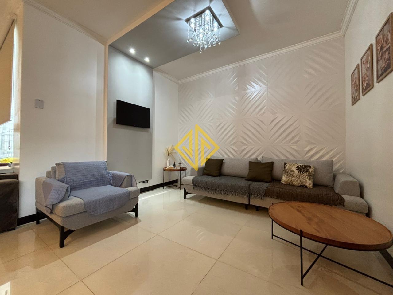 Casa à venda no Jardim Paraná: 