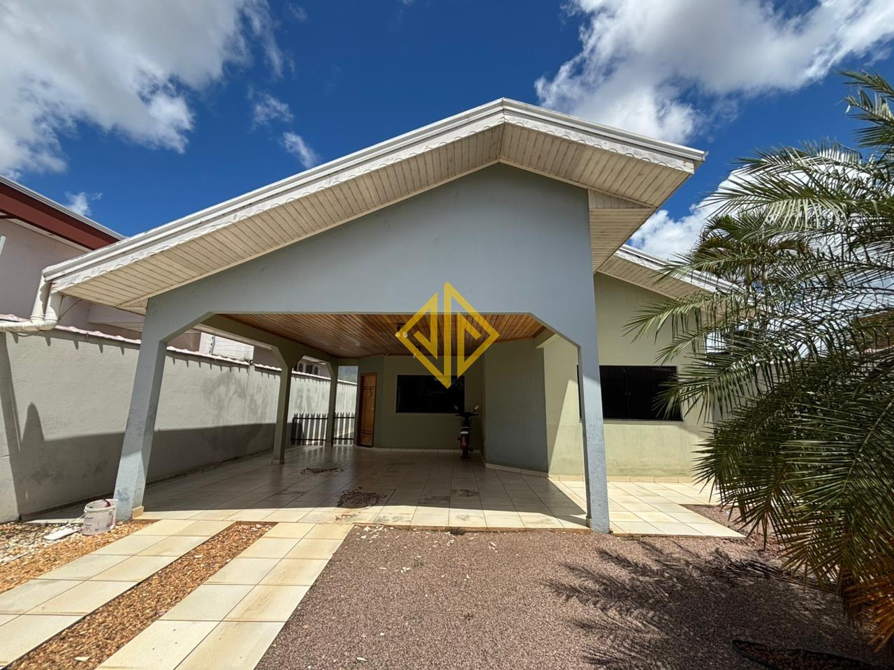 Casa à venda no Setor 01: 