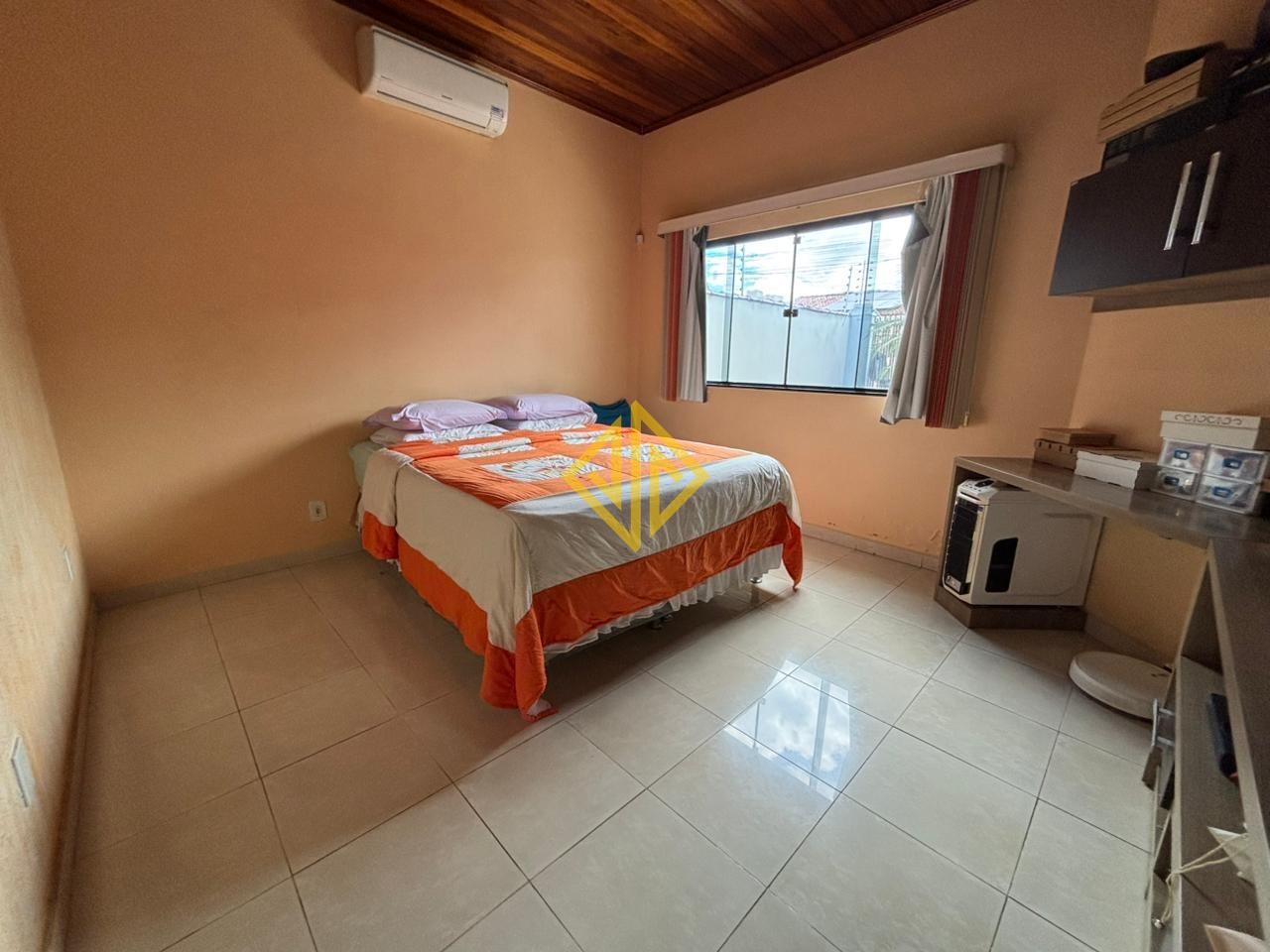 Casa à venda no Setor 01: 