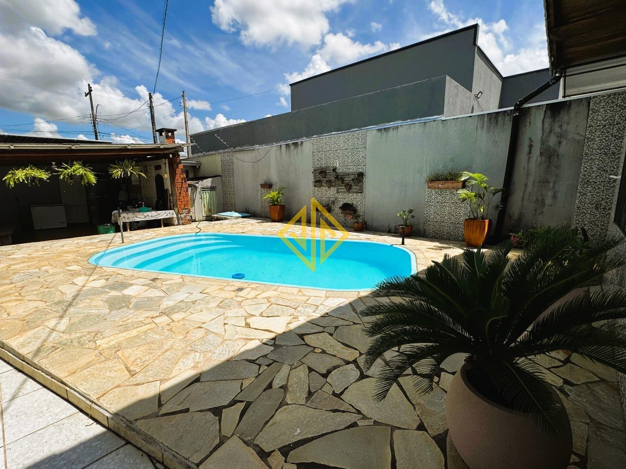 Casa à venda no Jardim Alvorada: 