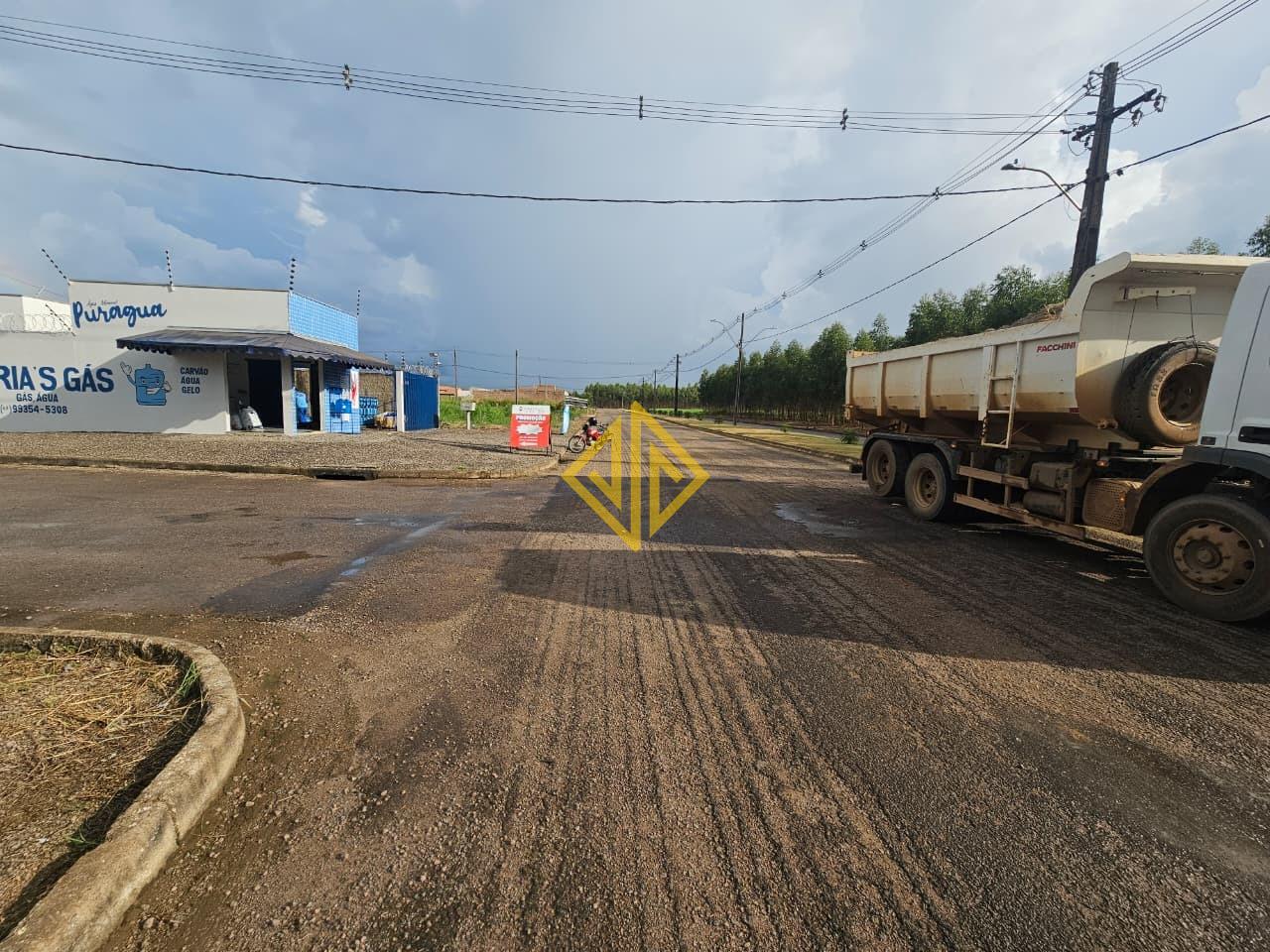 Terreno à venda no Jardim Bella Vista: 