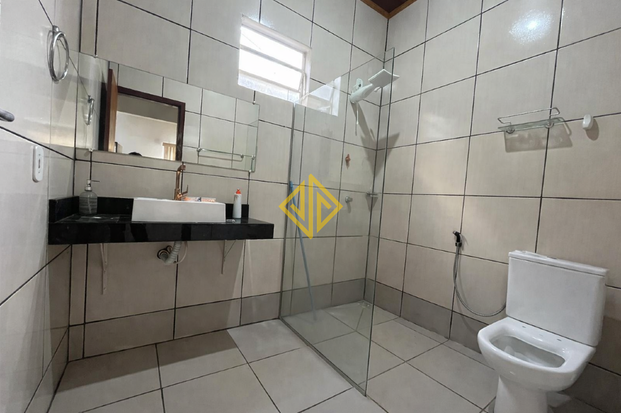 Casa à venda no Setor 02: 