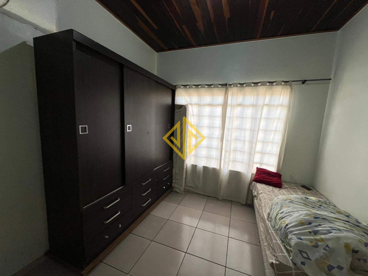 Casa à venda no Setor 02: 