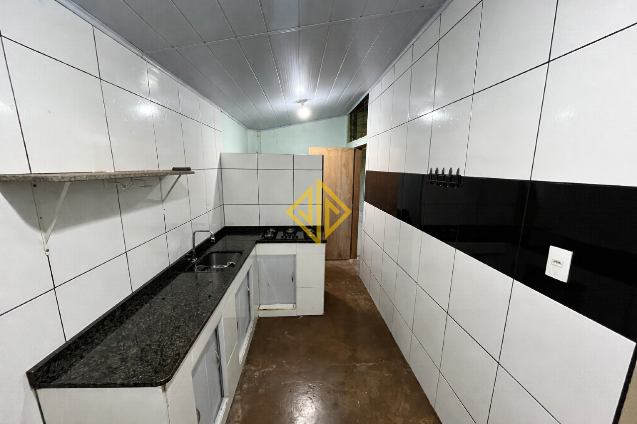 Casa à venda no Setor 02: 