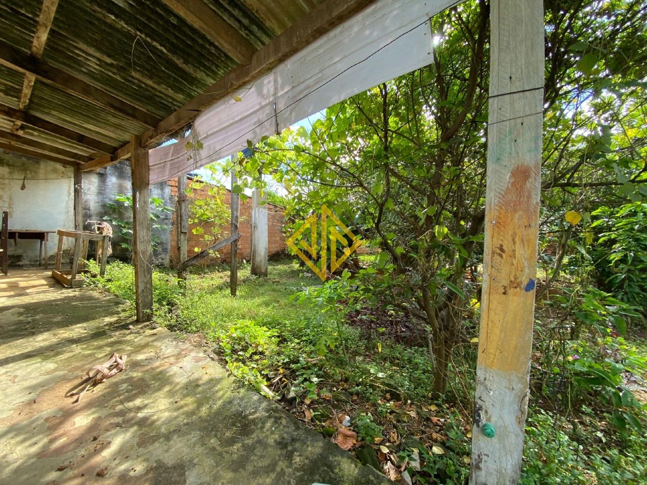 Casa à venda no Setor 02: 