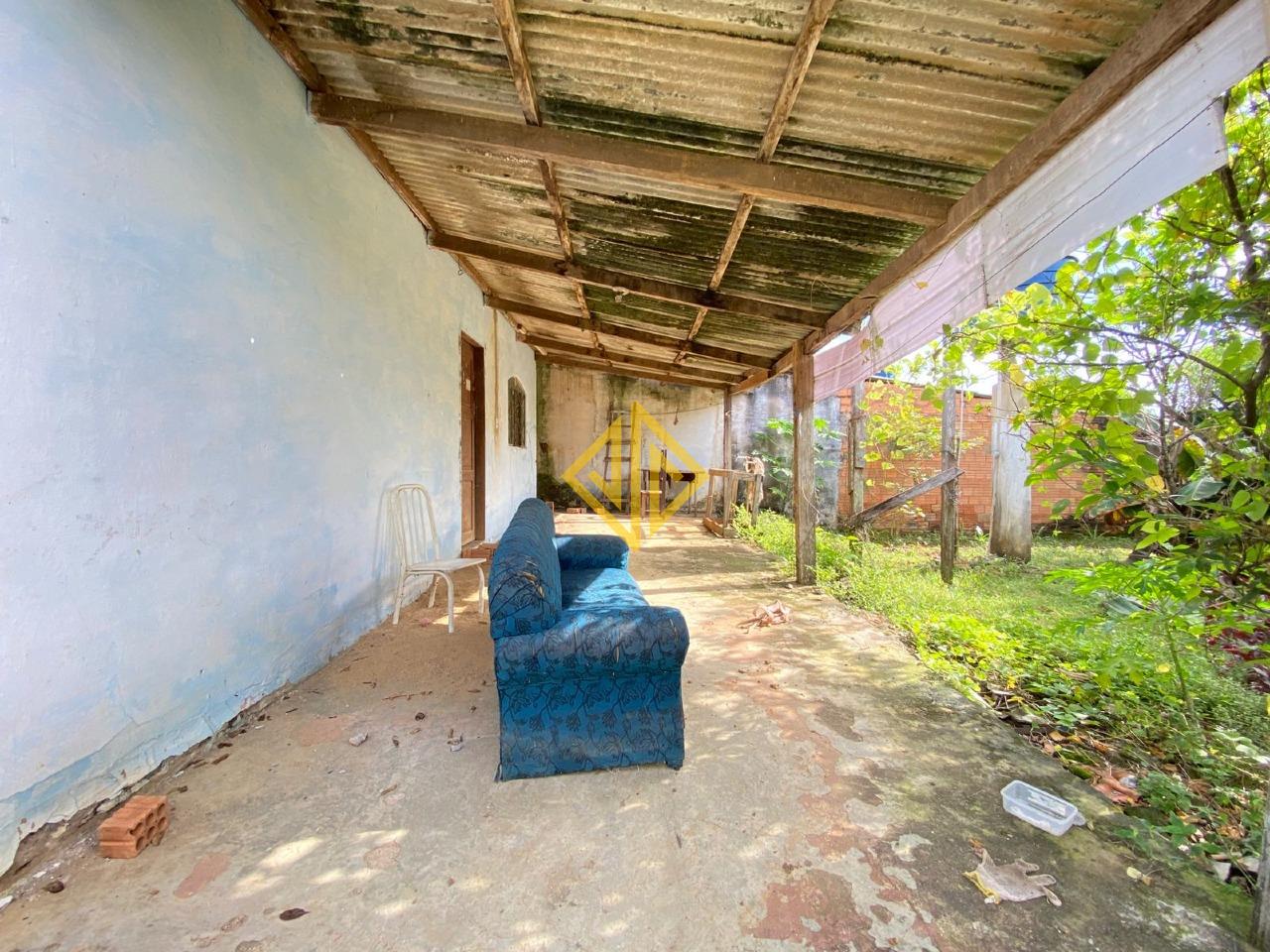 Casa à venda no Setor 02: 