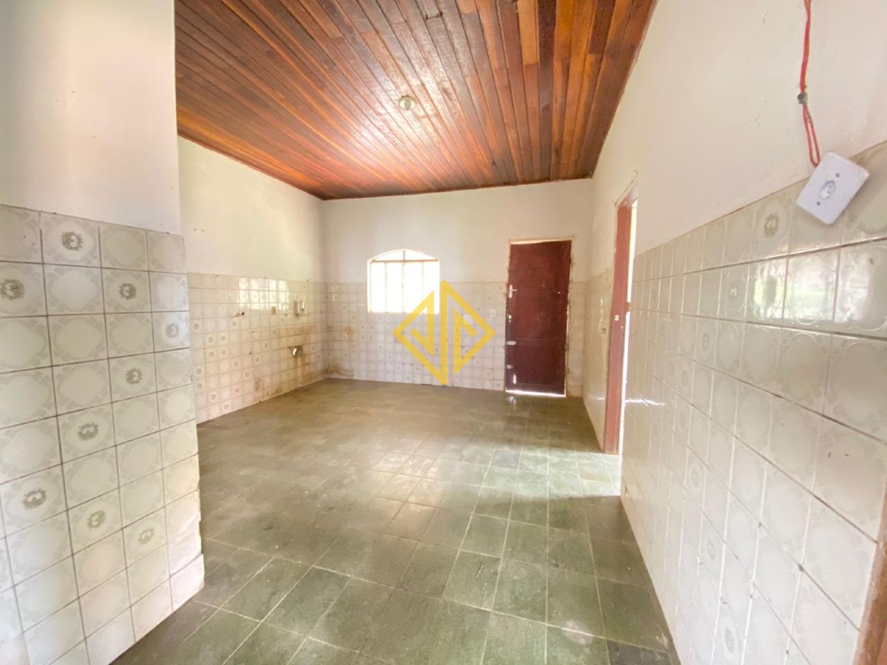 Casa à venda no Setor 02: 