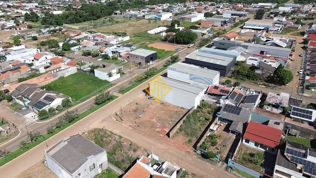 Terreno à venda no Jardim Monte Alegre: 