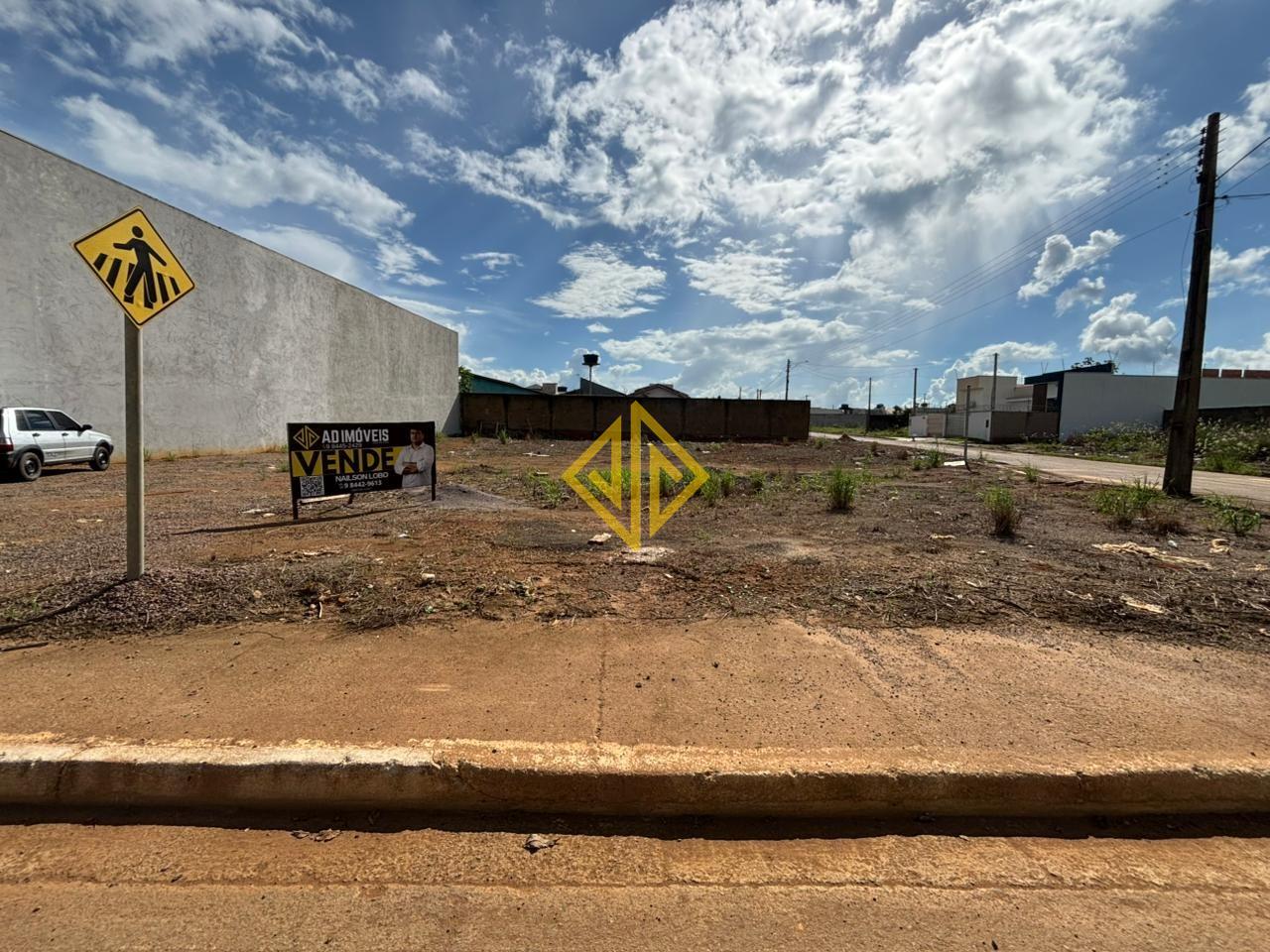 Terreno à venda no Jardim Monte Alegre: 
