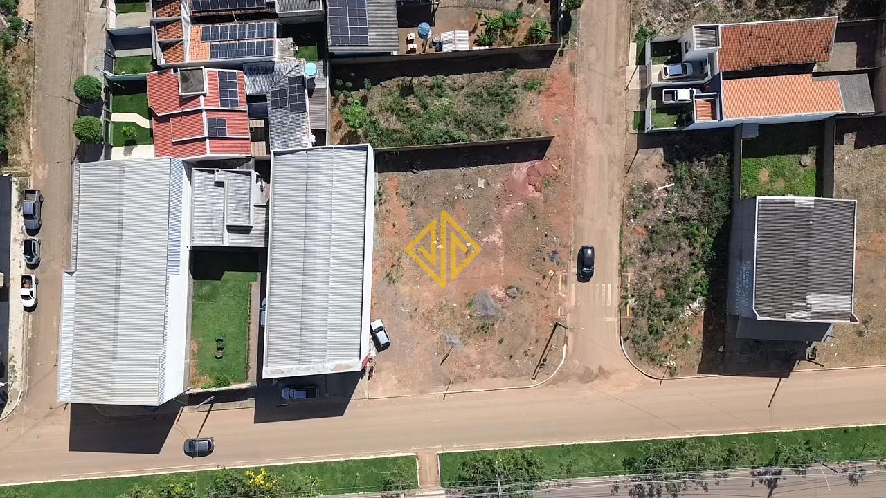 Terreno à venda no Jardim Monte Alegre: 