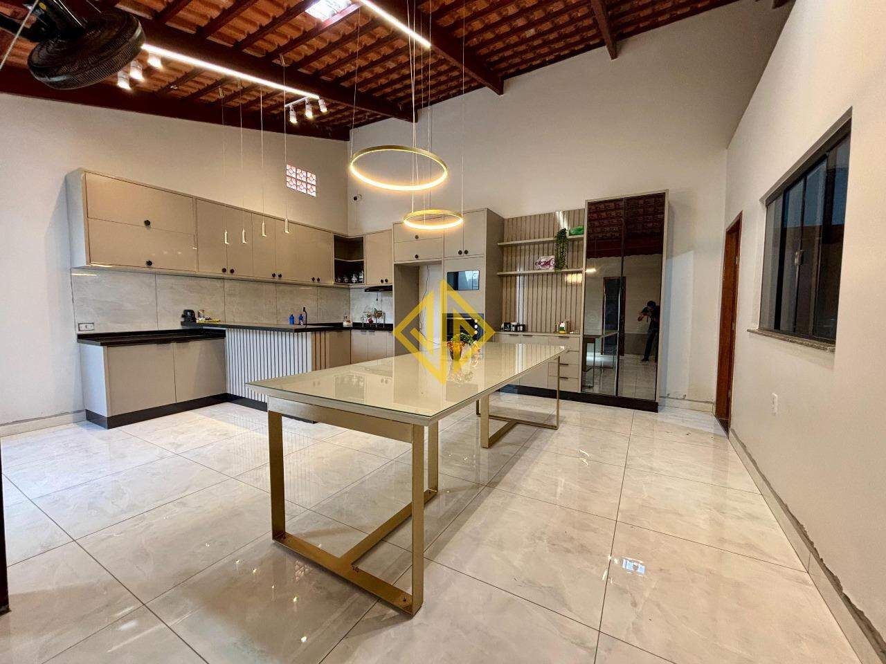 Casa para aluguel no Parque das Gemas: 