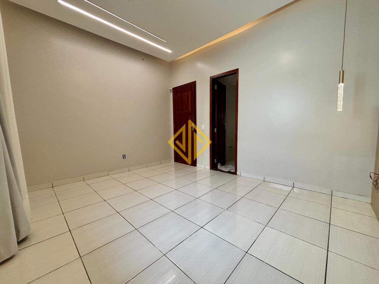 Casa para aluguel no Parque das Gemas: 