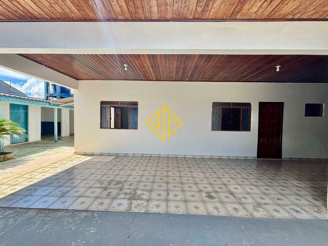 Casa para aluguel no Setor 02: 