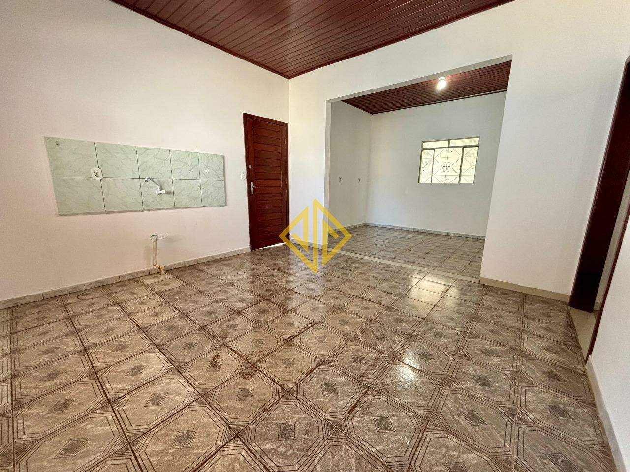 Casa para aluguel no Setor 02: 
