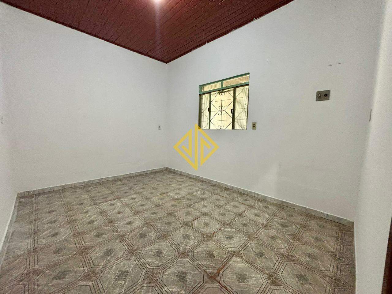Casa para aluguel no Setor 02: 