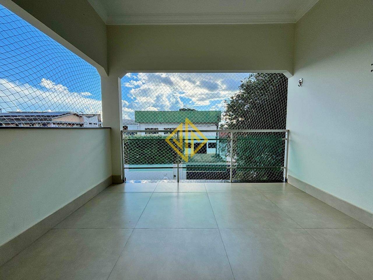 Sobrado para aluguel no Setor 03: 