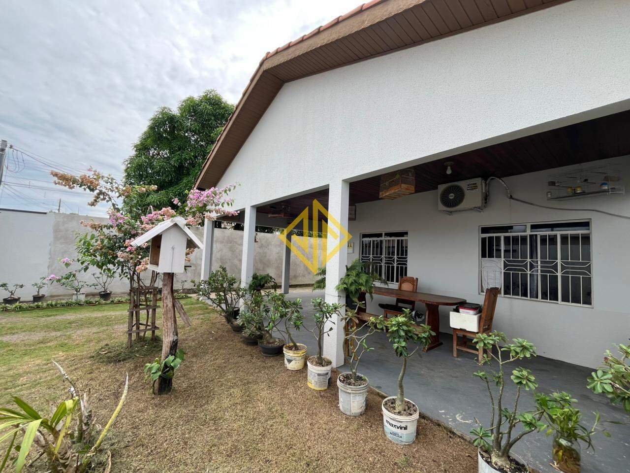 Casa à venda no Jardim América: 