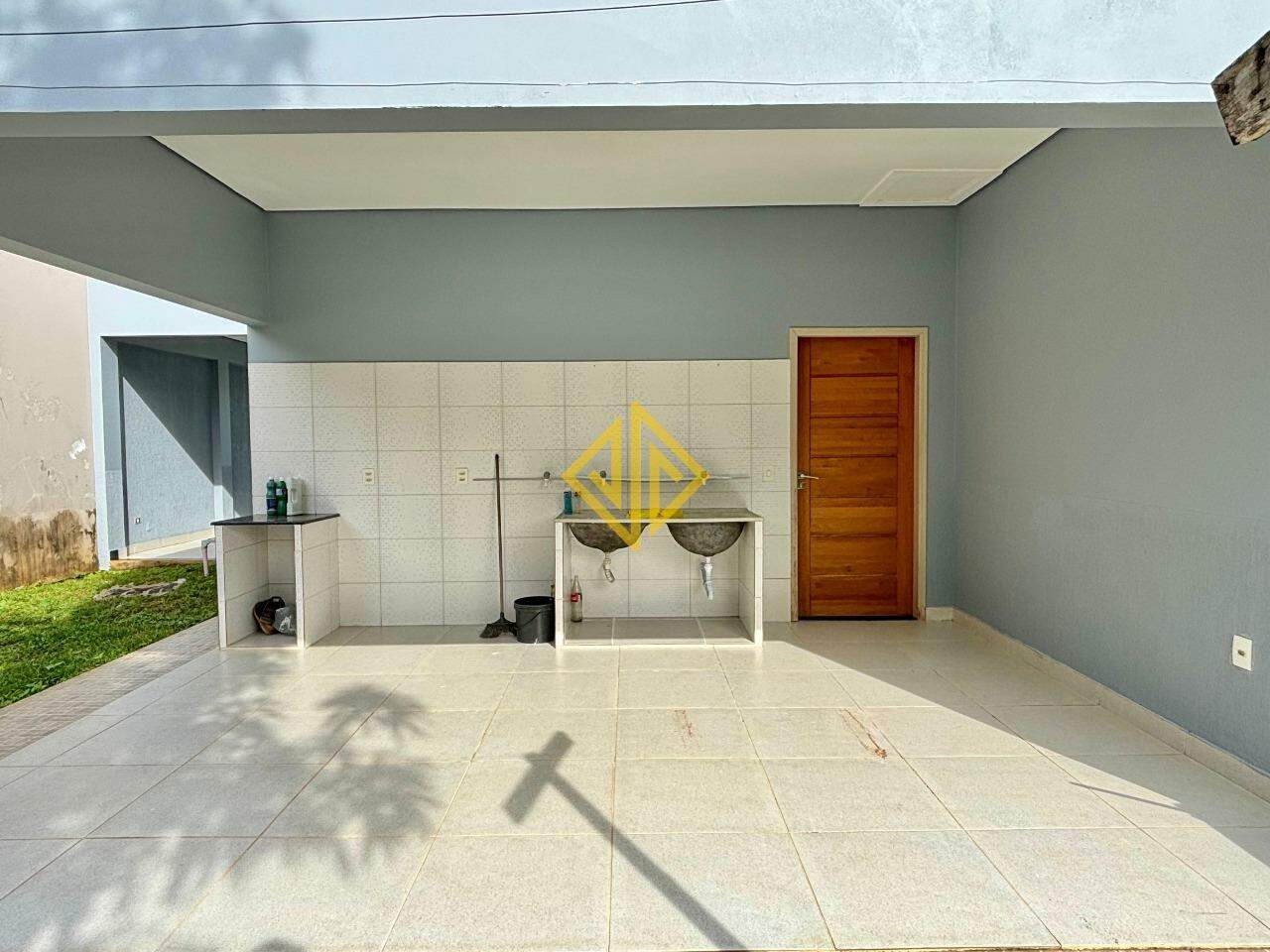 Casa para aluguel no Setor 03: 