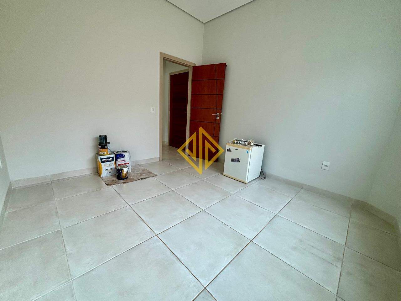 Casa para aluguel no Setor 03: 