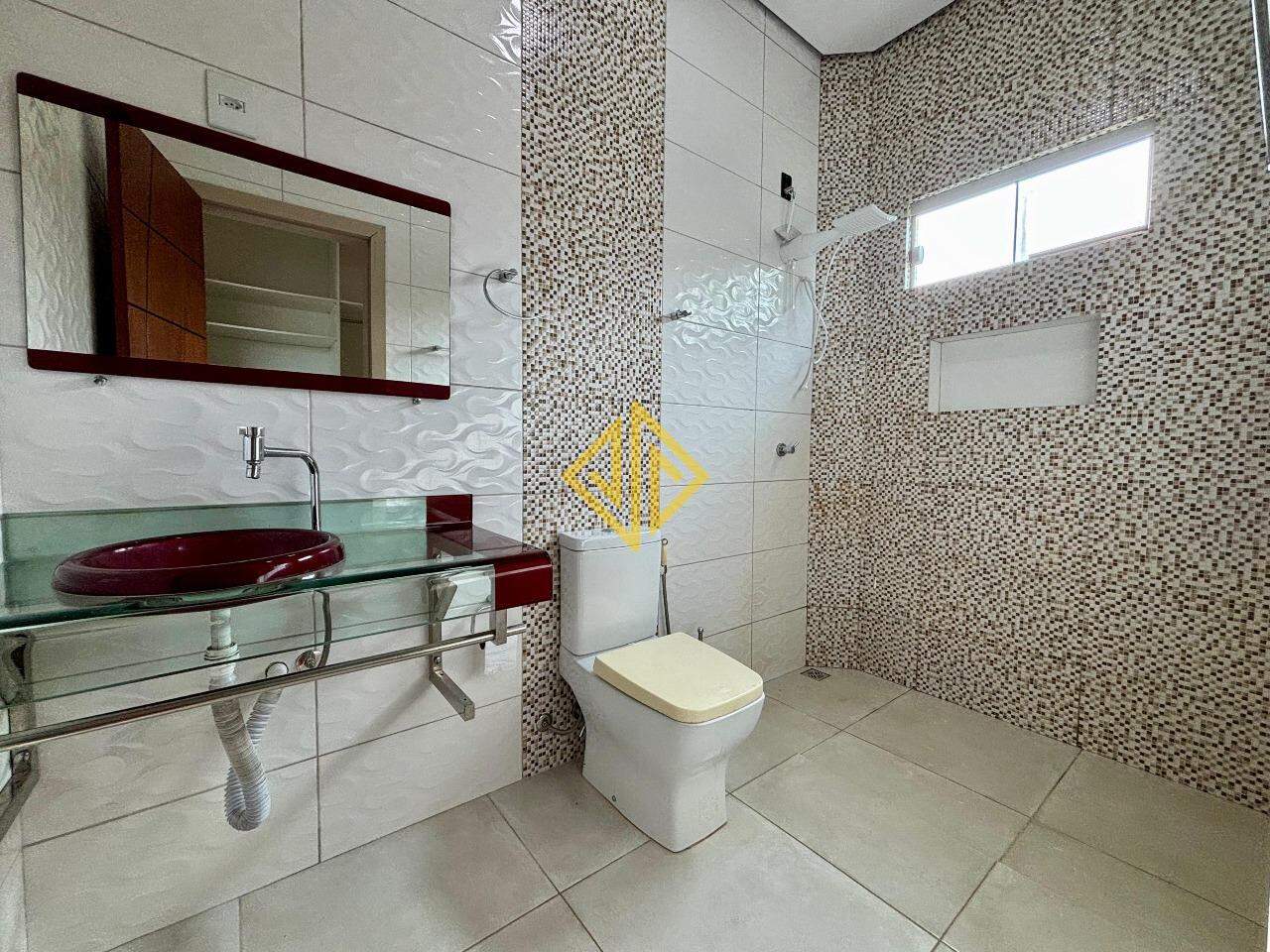 Casa para aluguel no Setor 03: 