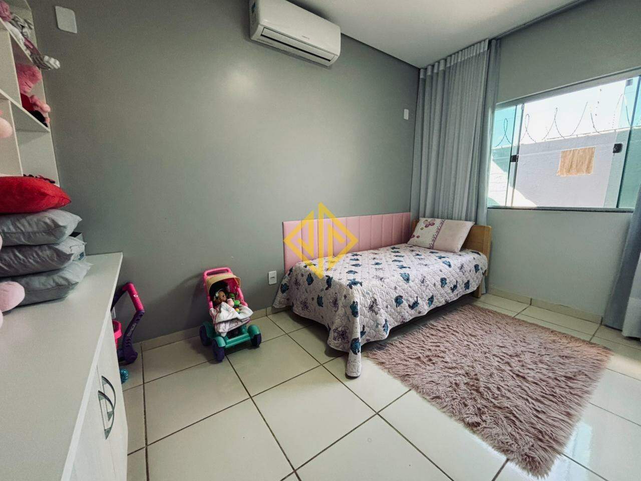 Casa à venda no Parque das Gemas: 