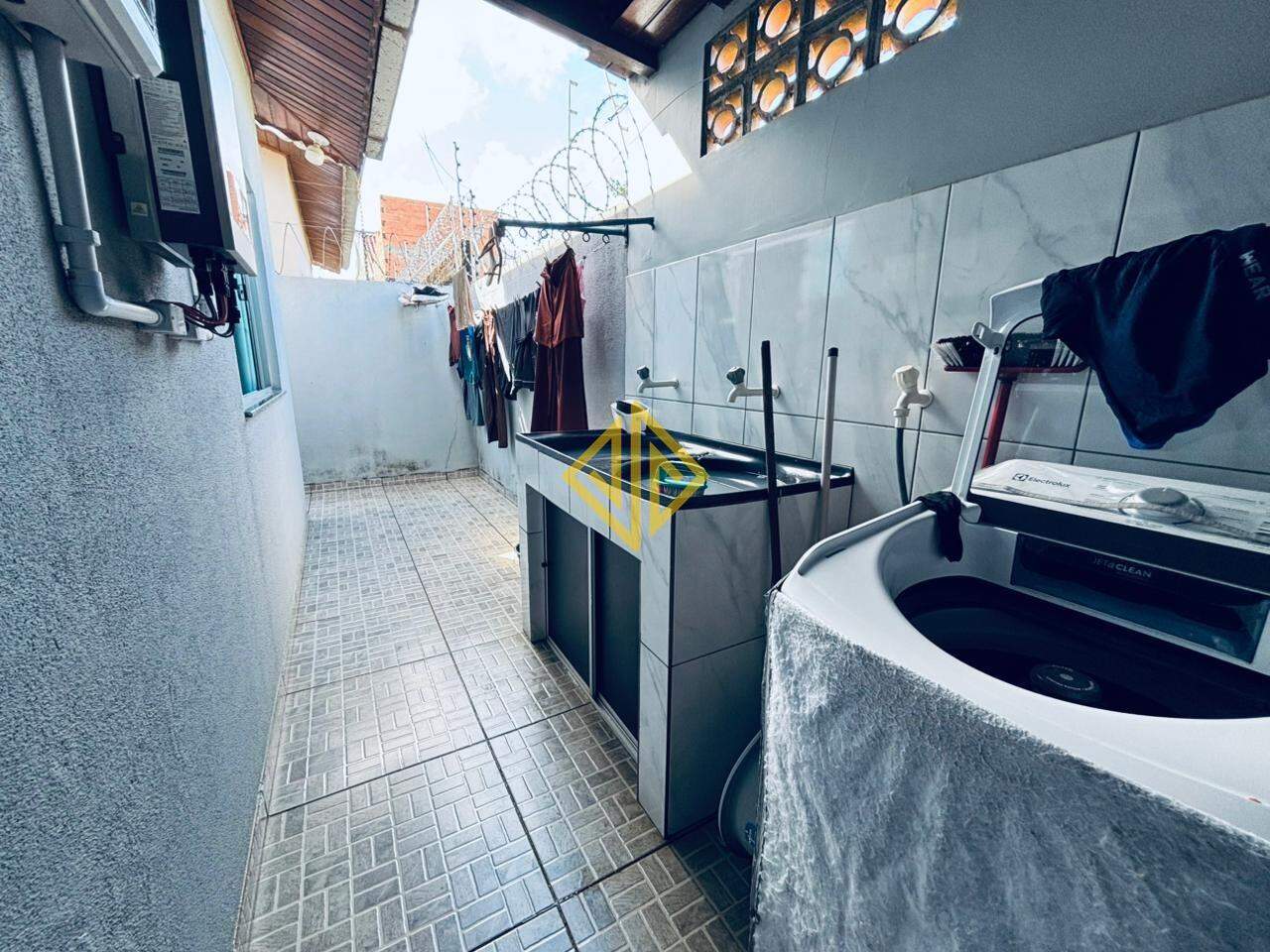 Casa à venda no Parque das Gemas: 