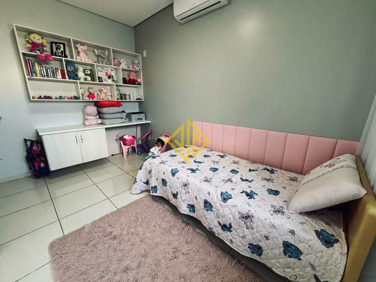 Casa à venda no Parque das Gemas: 