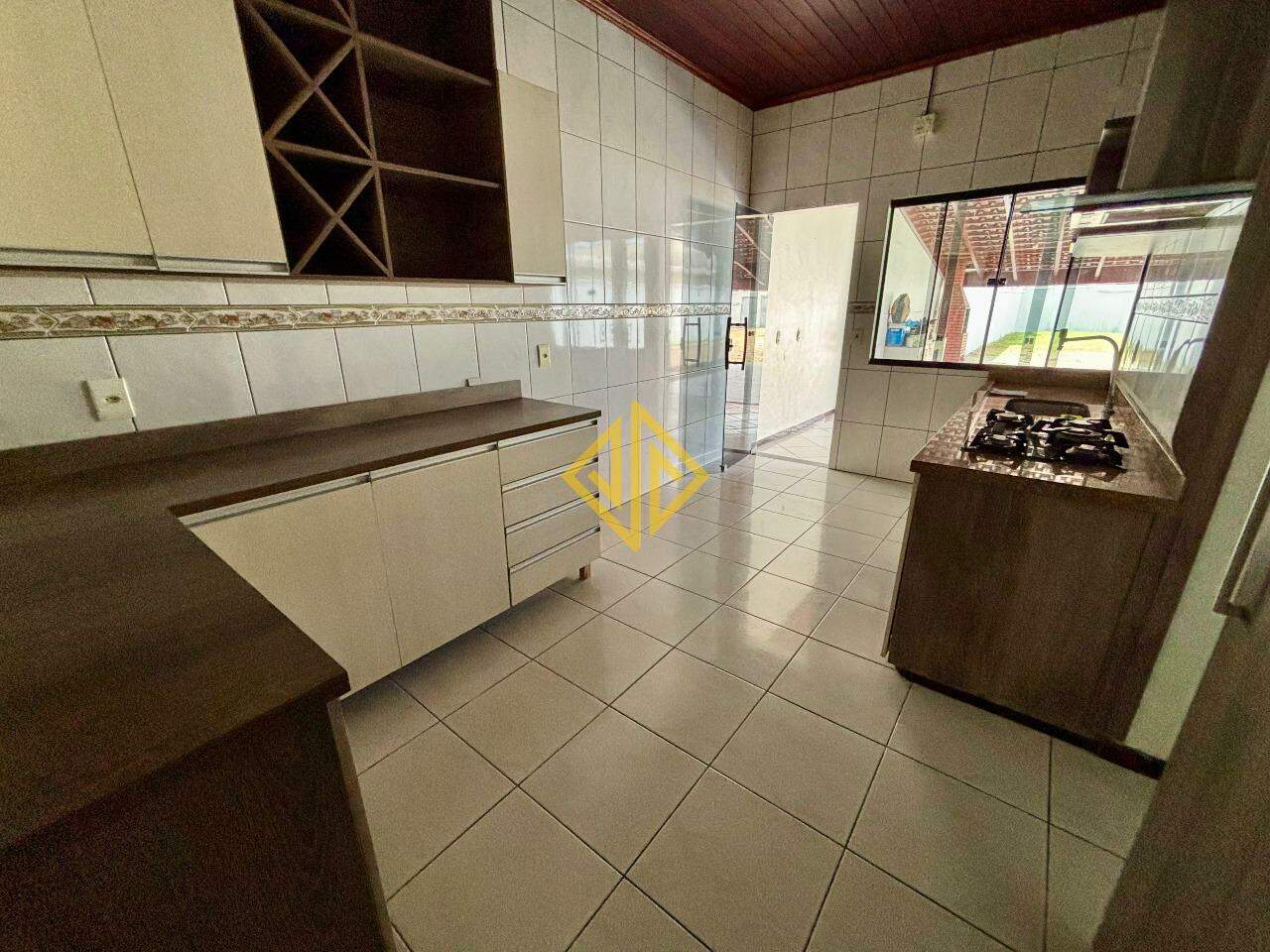 Casa para aluguel no Setor 01: 