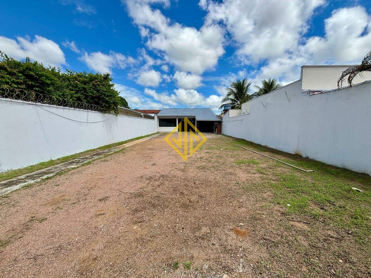 Casa para aluguel no Setor 01: 