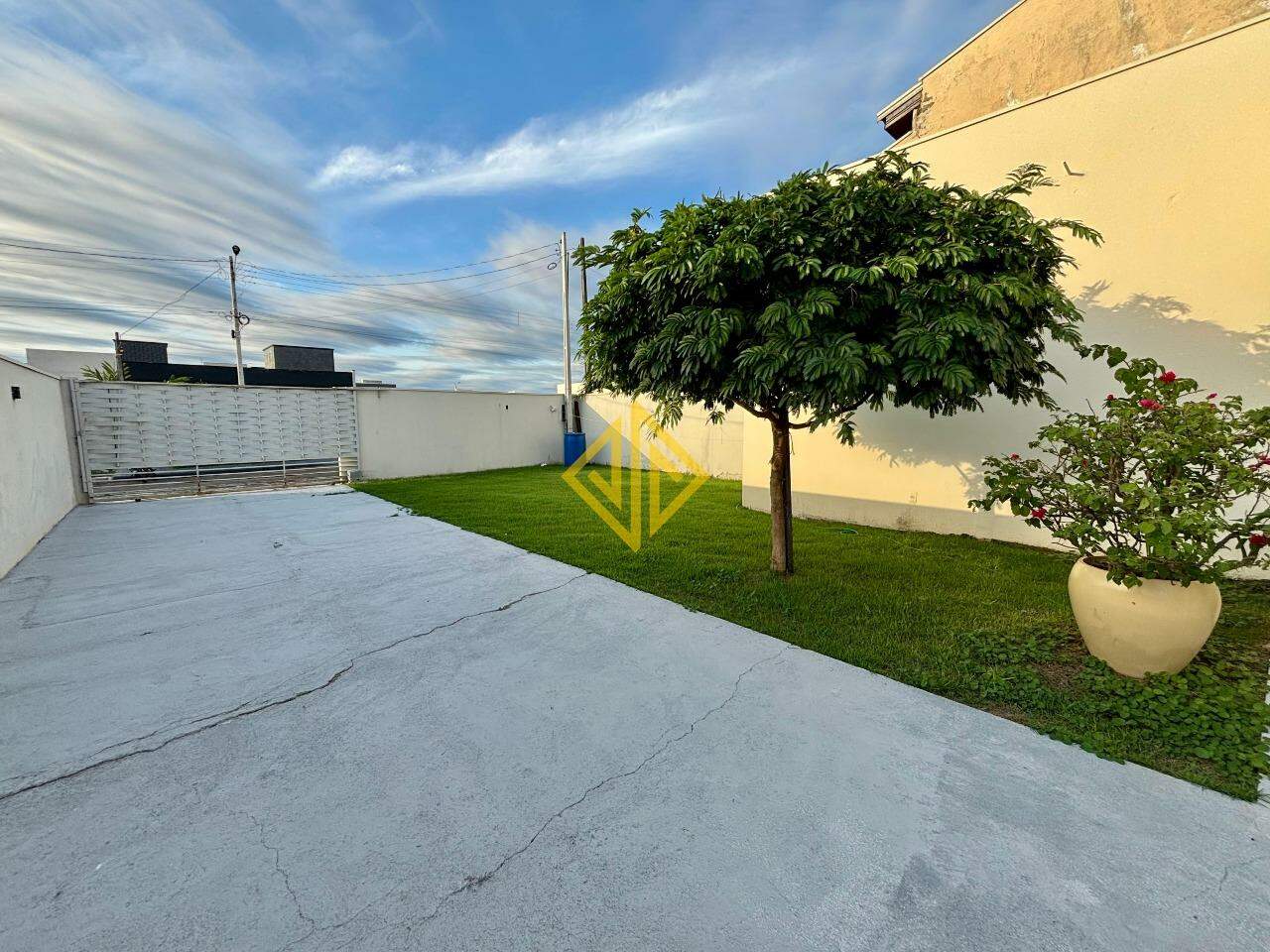 Casa para aluguel no Condomínio São Paulo: 