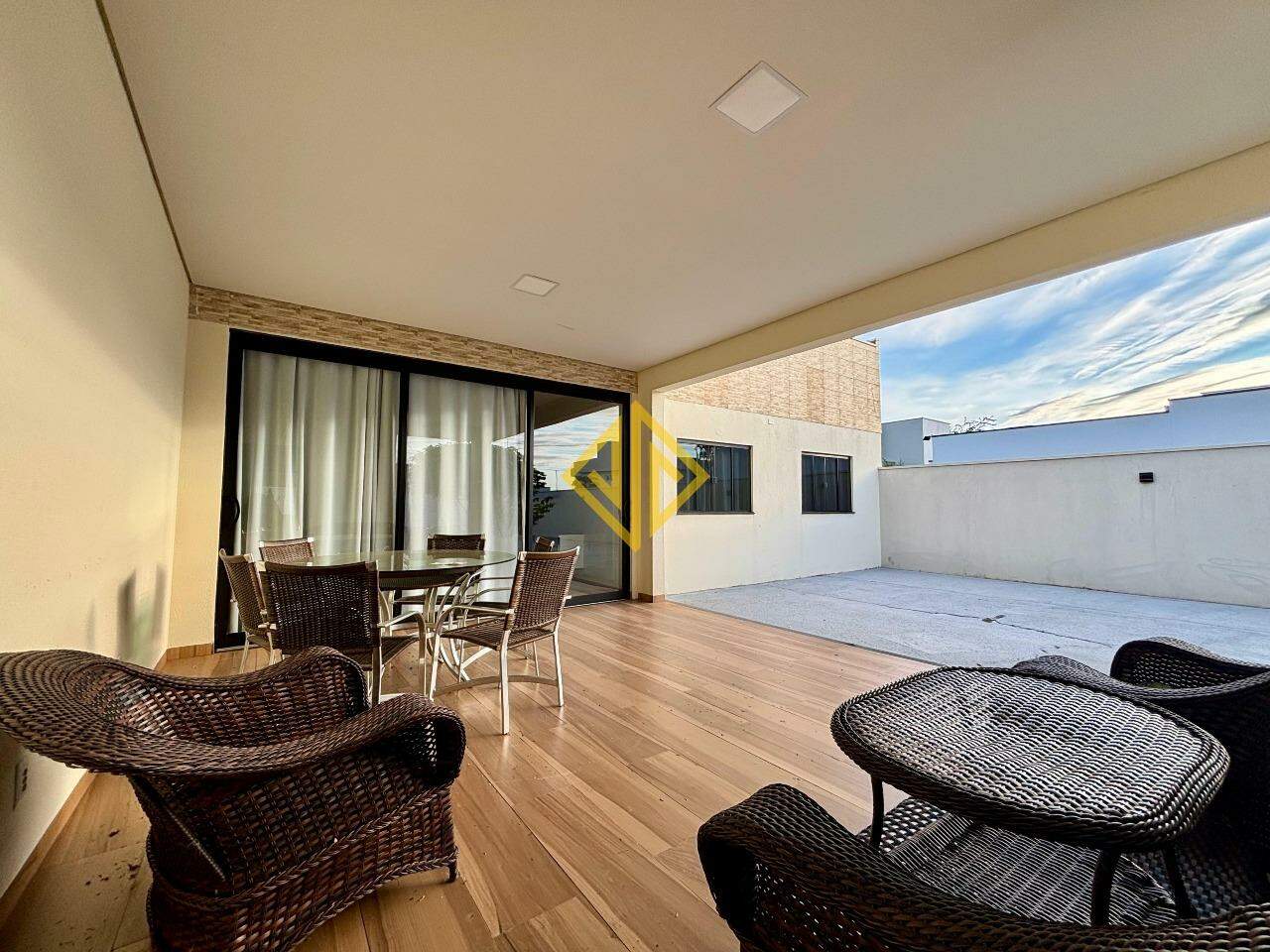 Casa para aluguel no Condomínio São Paulo: