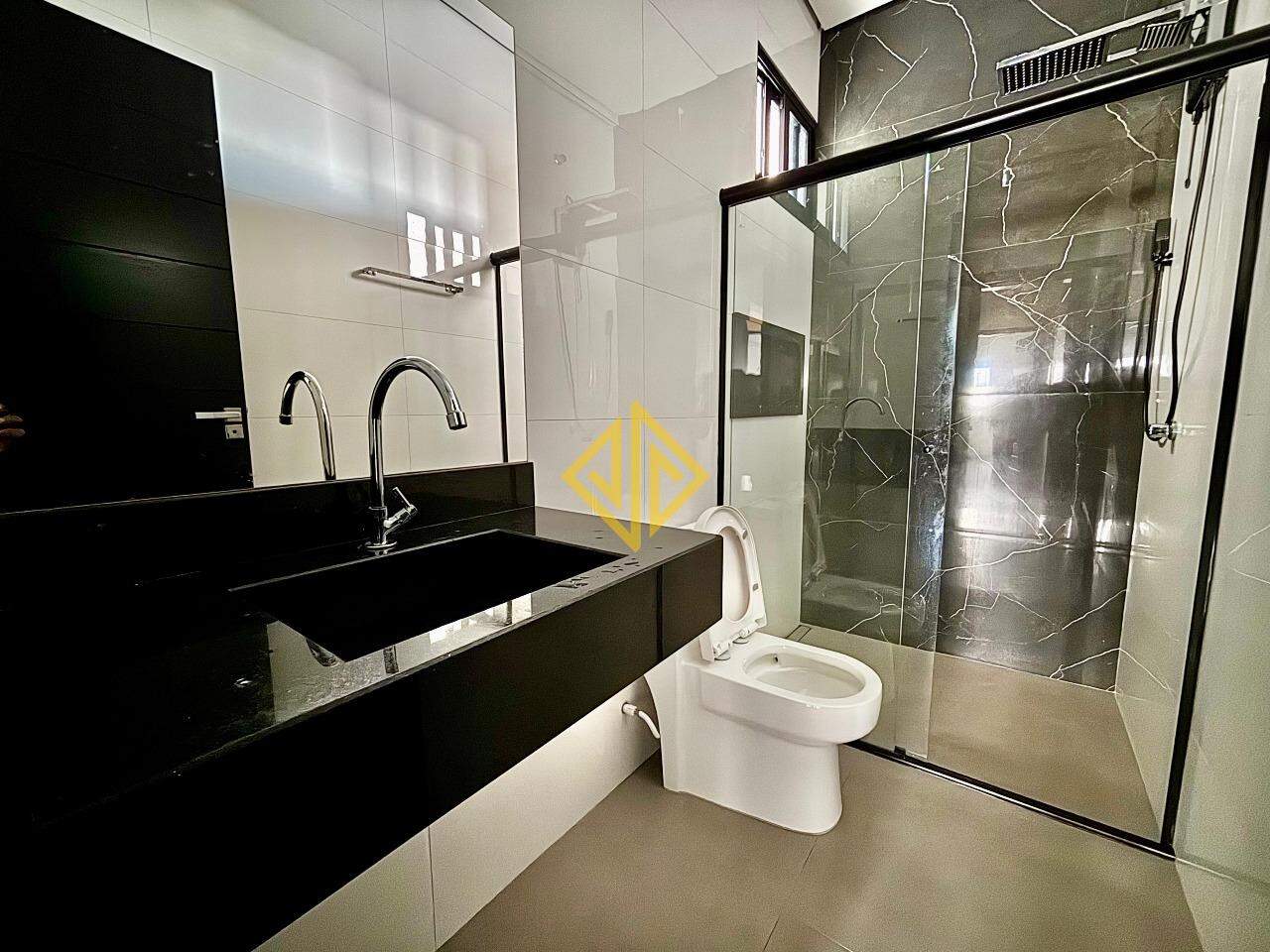 Casa para aluguel no Condomínio São Paulo: 