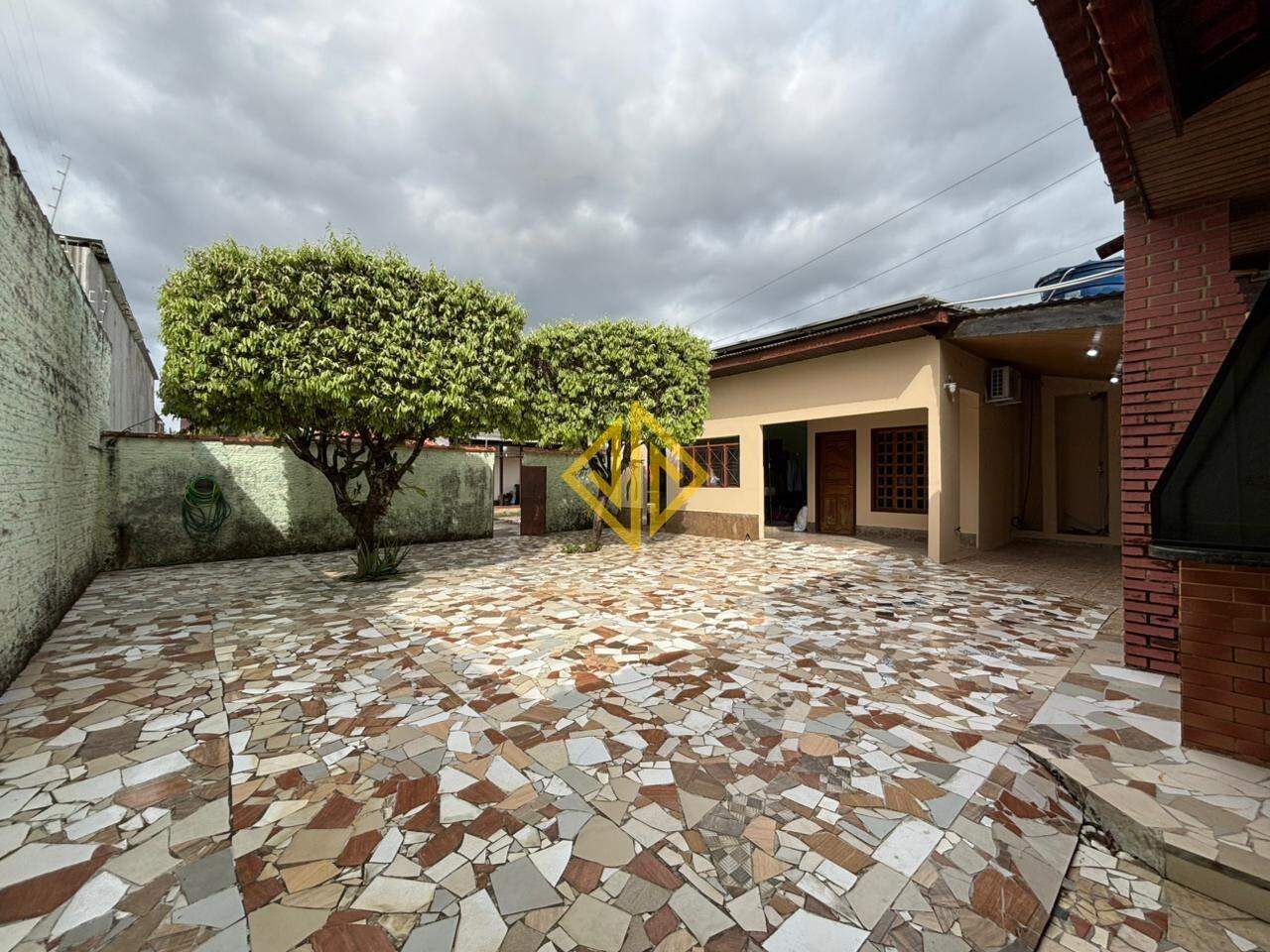 Casa, 297 m² - Foto 2