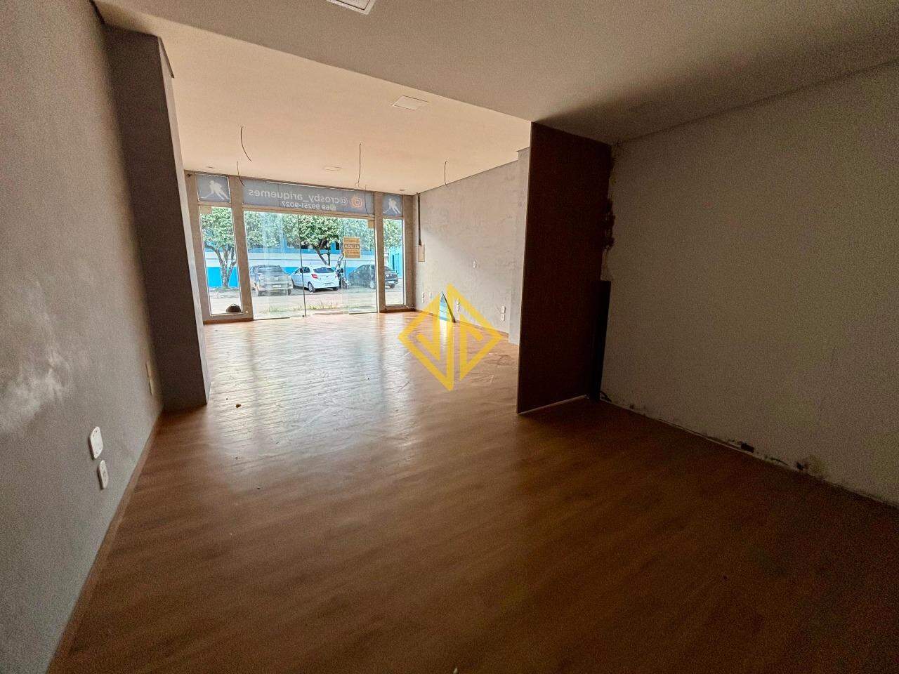 Ponto Comercial para aluguel no Setor 03: 