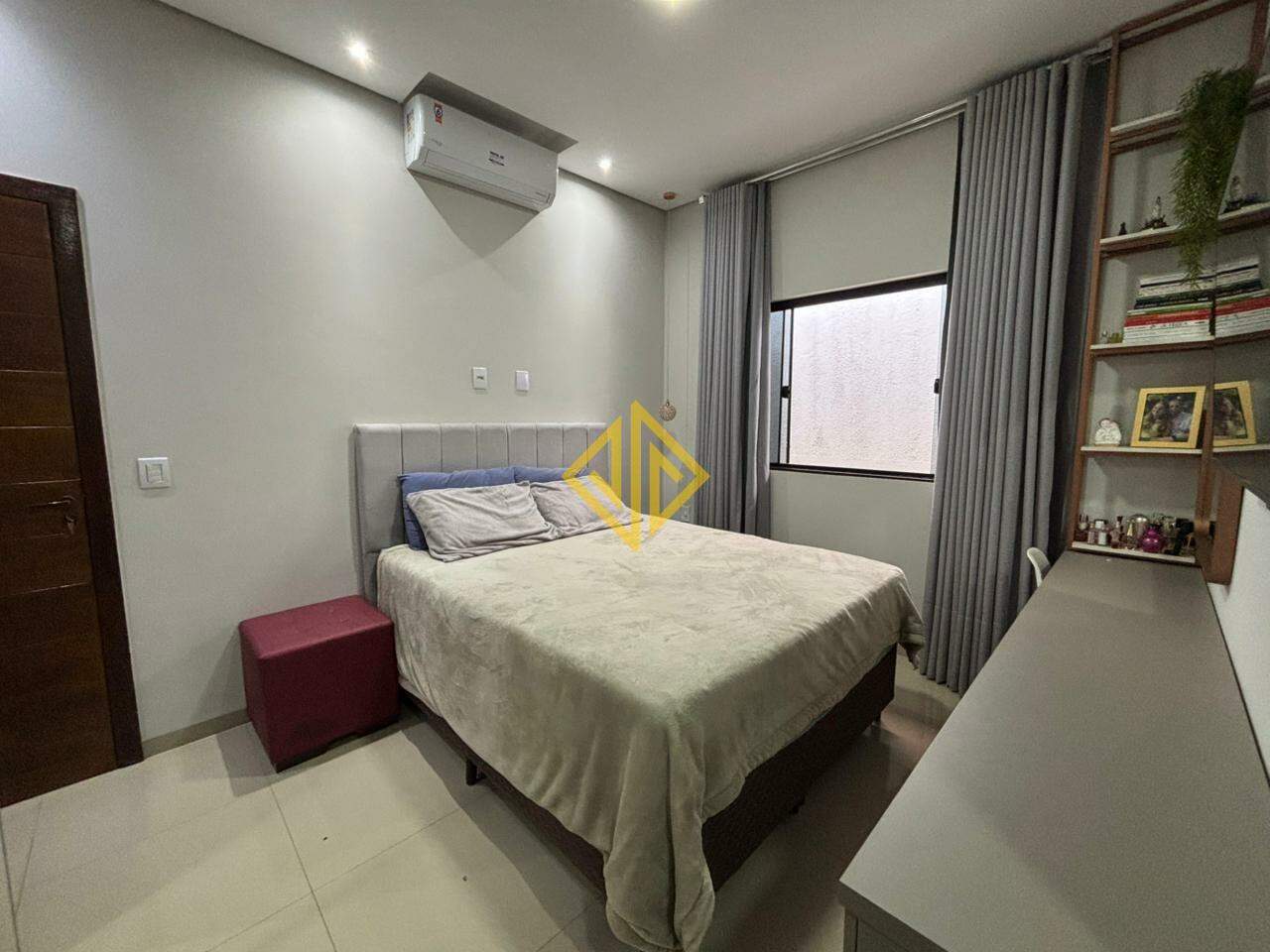 Casa à venda no Jardim América: 