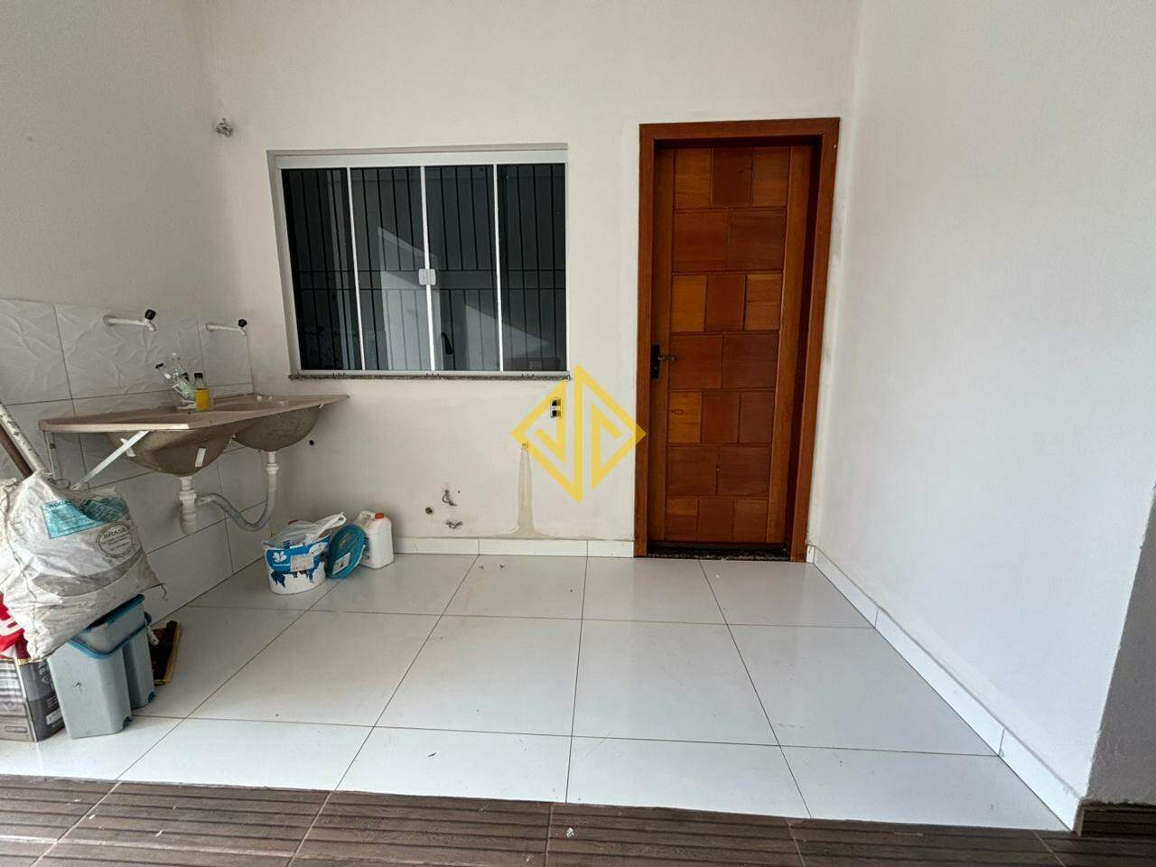 Casa para aluguel no Apoio Social: 