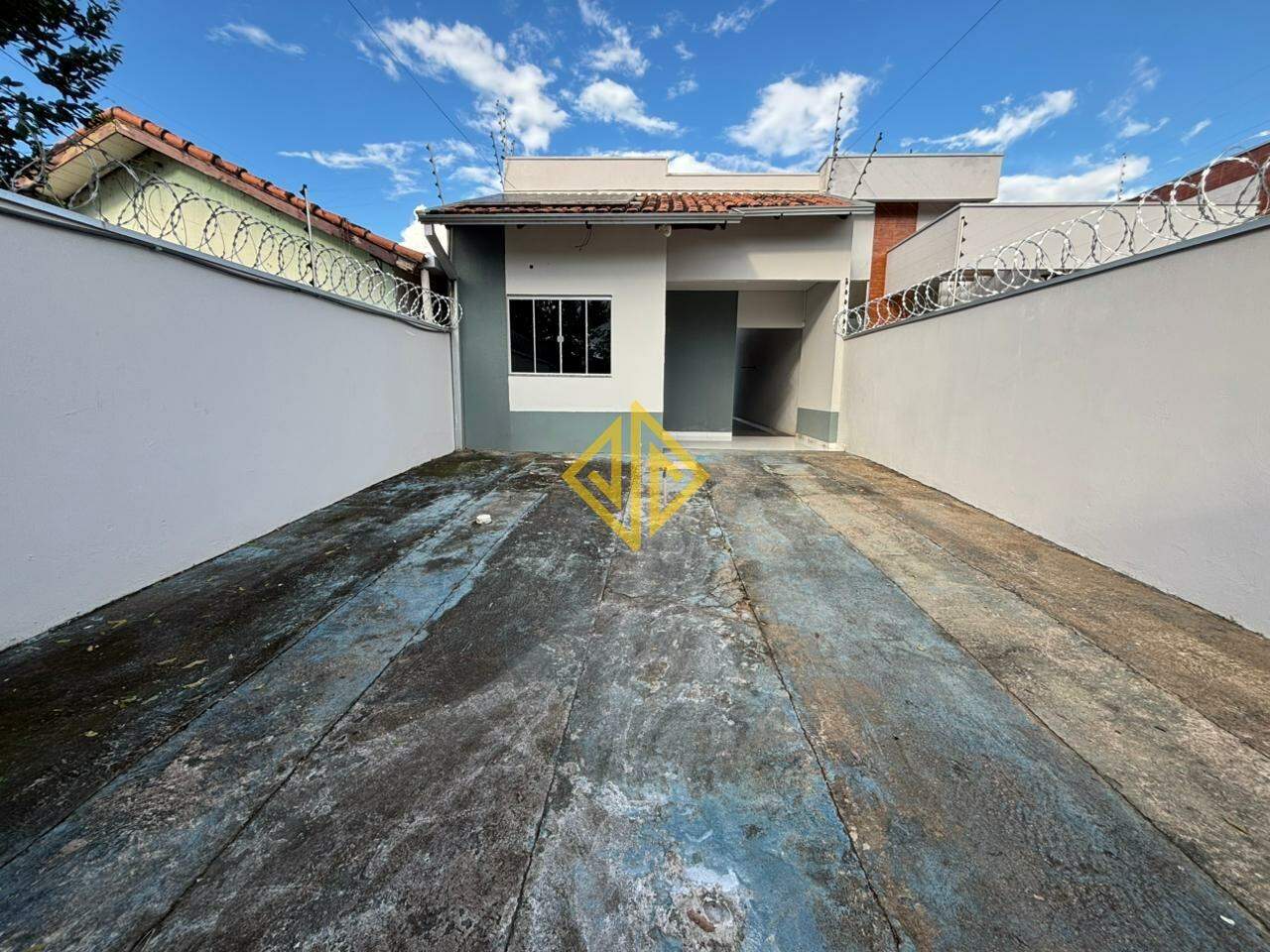 Casa para aluguel no Apoio Social: 