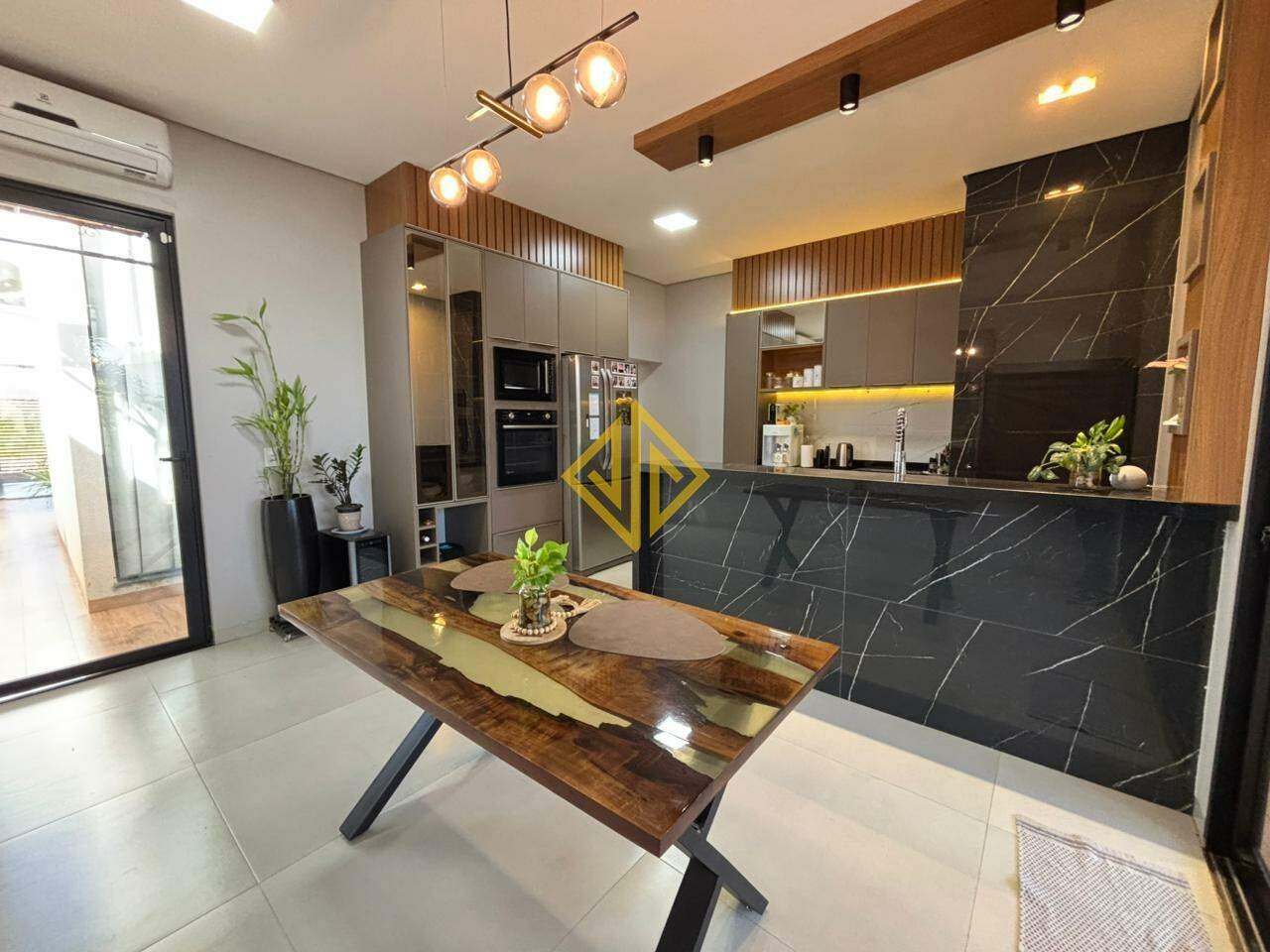 Casa à venda no Jardim Vitória: 