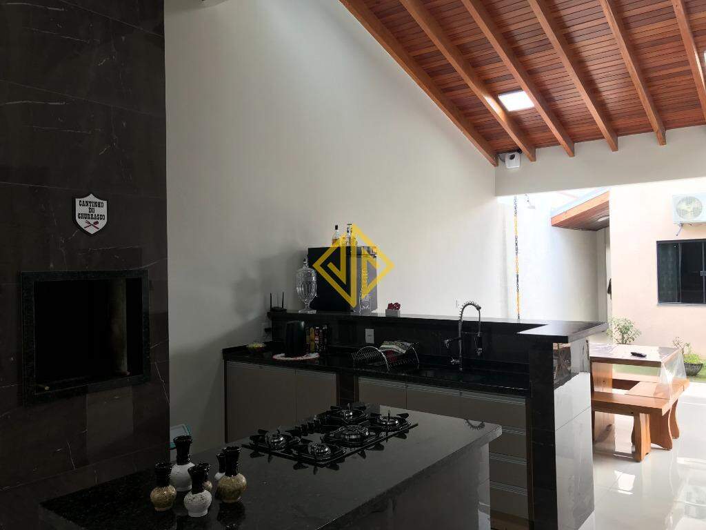 Casa à venda com 3 quartos, 144m² - Foto 17