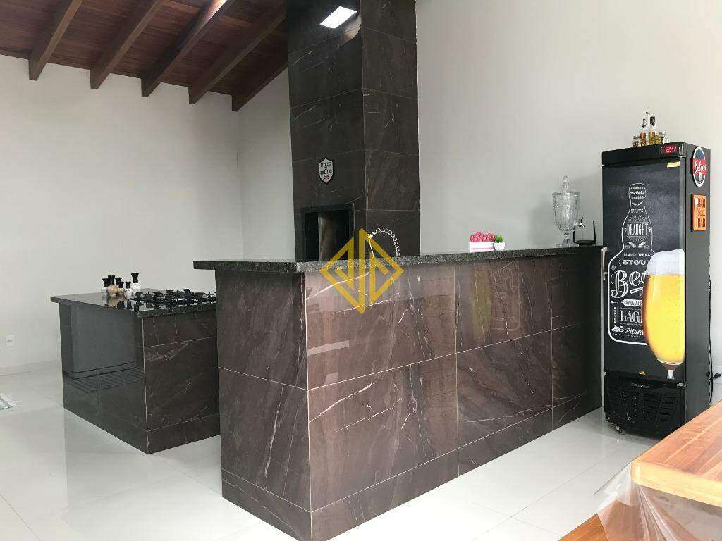 Casa à venda com 3 quartos, 144m² - Foto 15