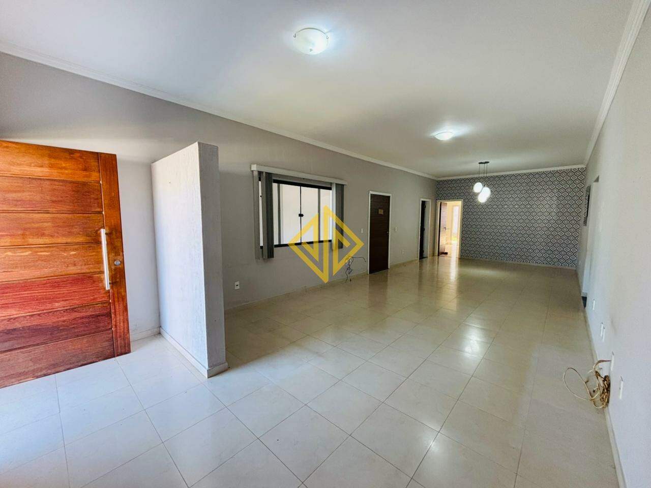 Casa, 3 quartos, 270 m² - Foto 4