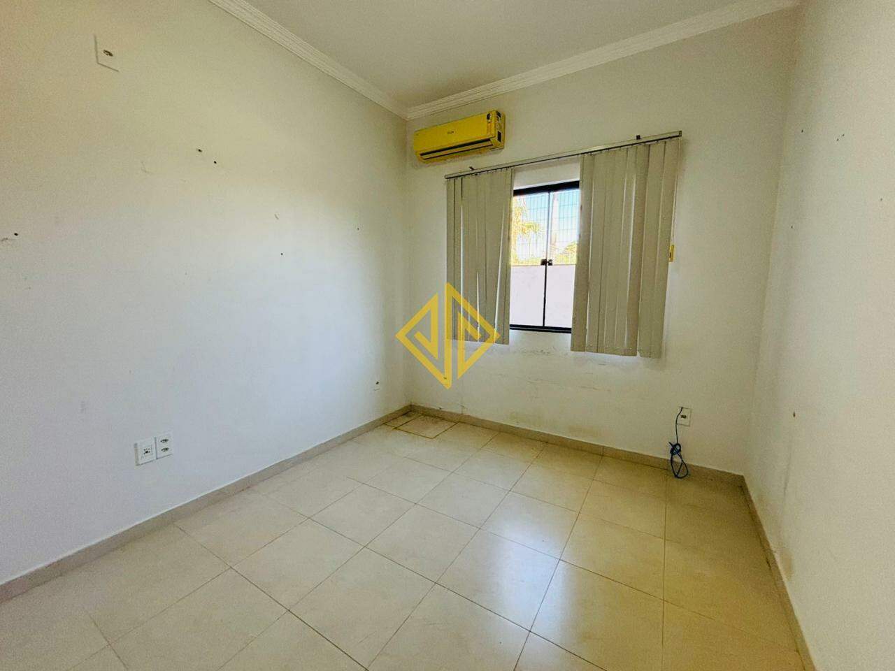 Casa, 3 quartos, 270 m² - Foto 16
