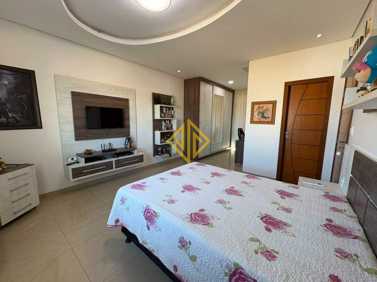 Casa, 4 quartos, 317 m² - Foto 13