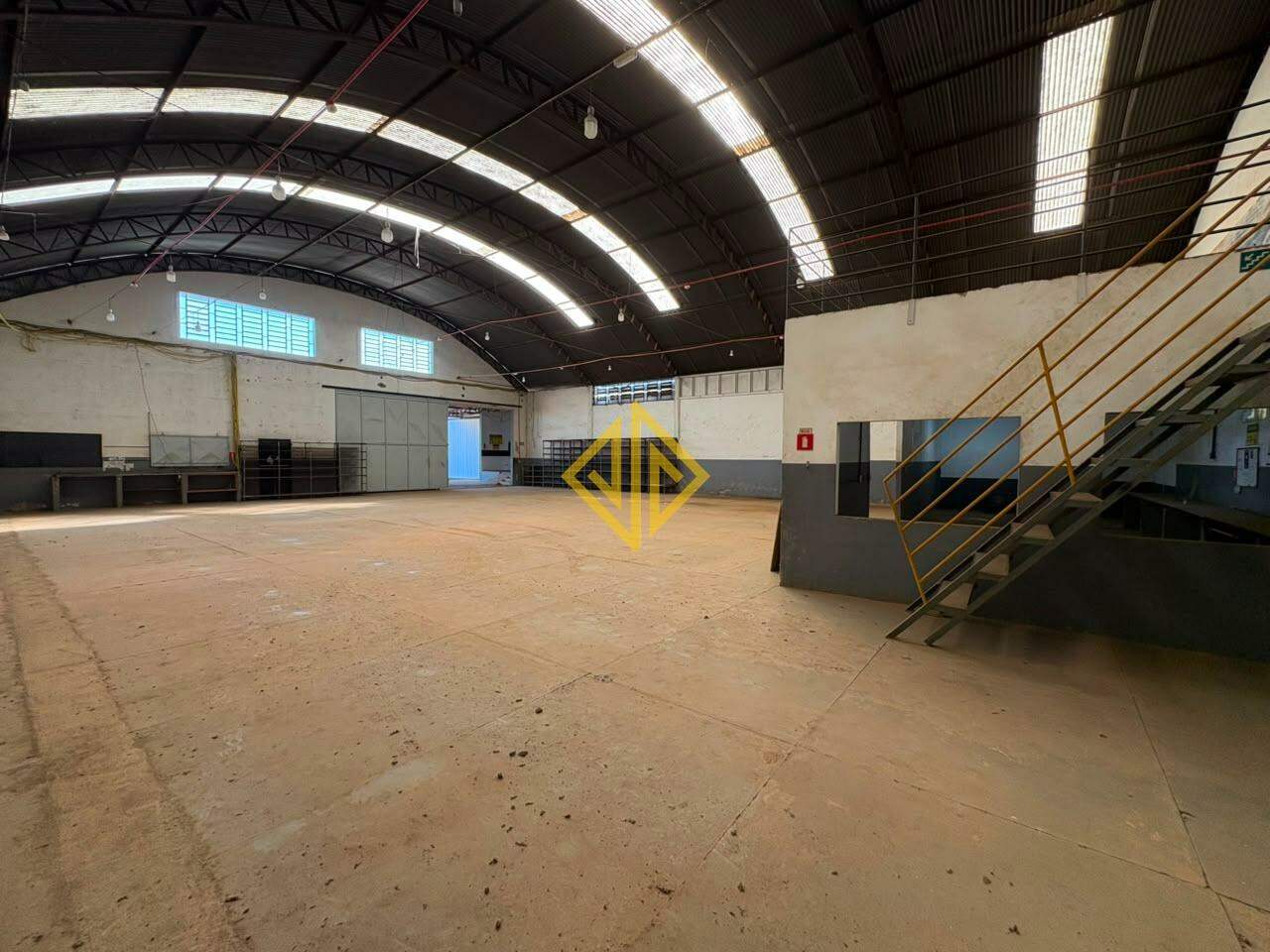 Depósito-Galpão, 1050 m² - Foto 17