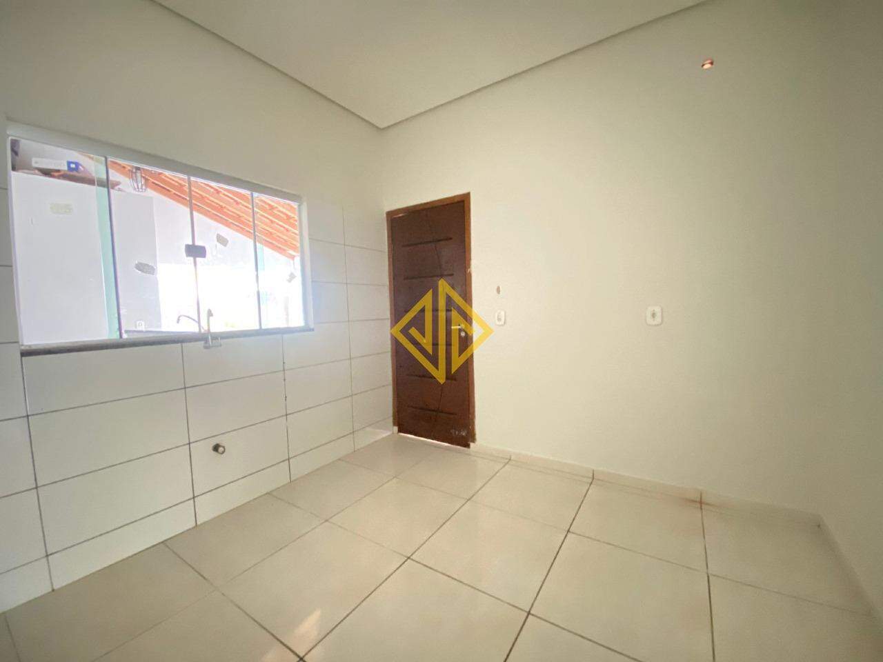 Casa para alugar com 2 quartos, 55m² - Foto 9