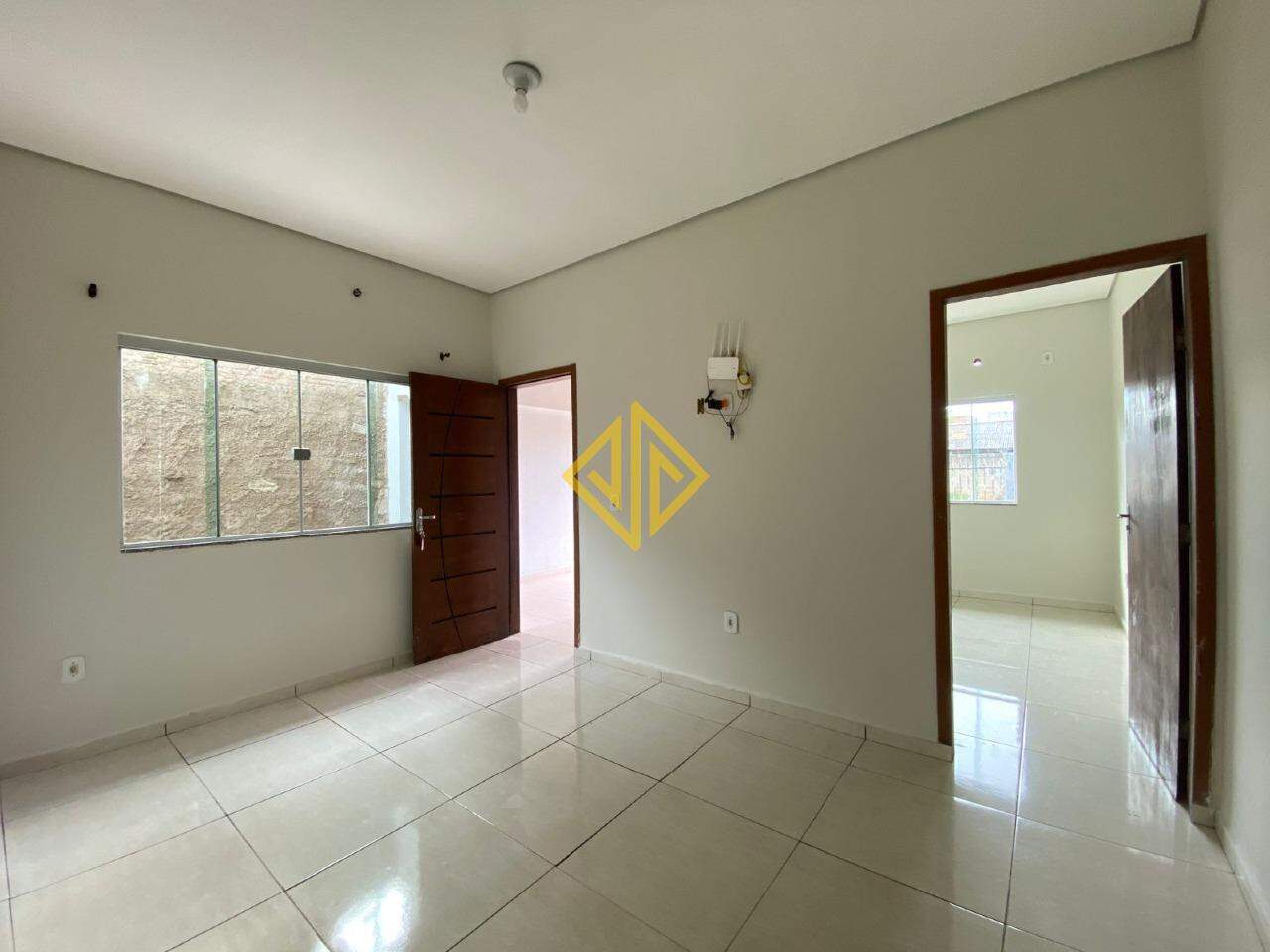 Casa para alugar com 2 quartos, 55m² - Foto 4
