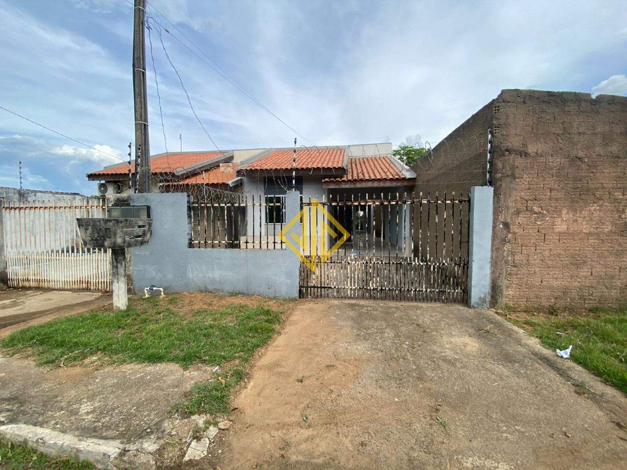 Casa para alugar com 2 quartos, 55m² - Foto 2