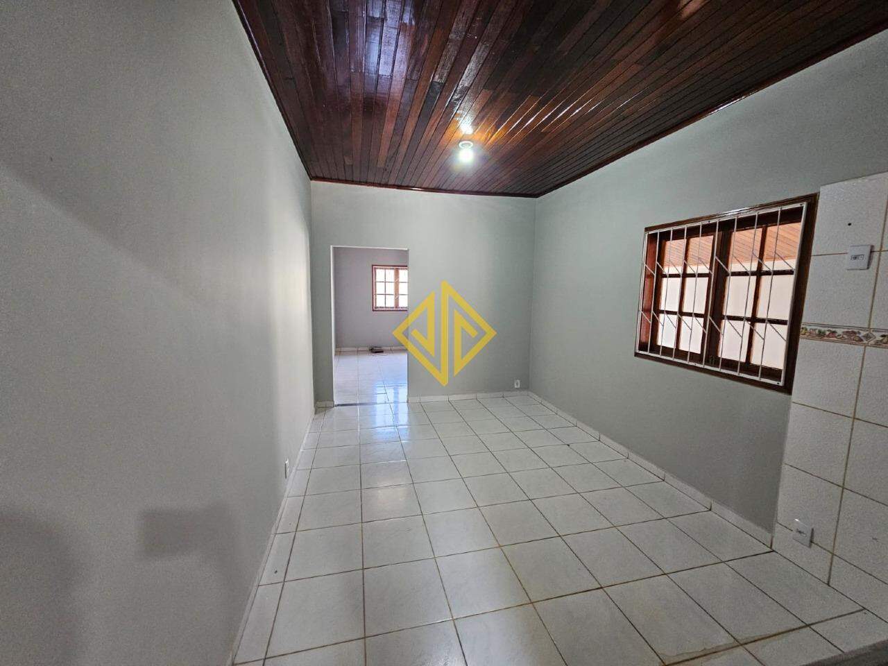 Casa, 4 quartos, 200 m² - Foto 4