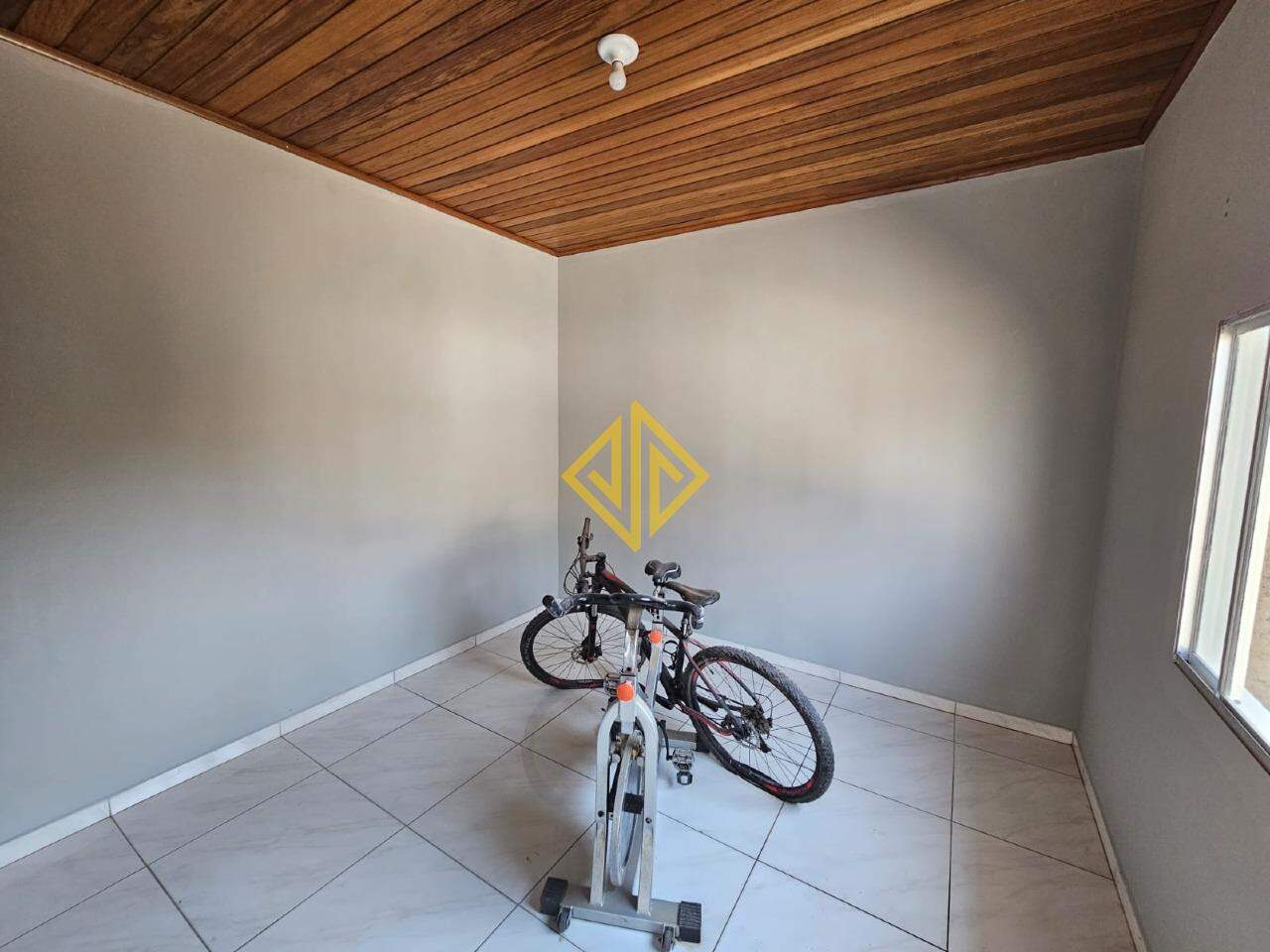 Casa, 4 quartos, 200 m² - Foto 11